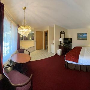 King Room Spa Bath